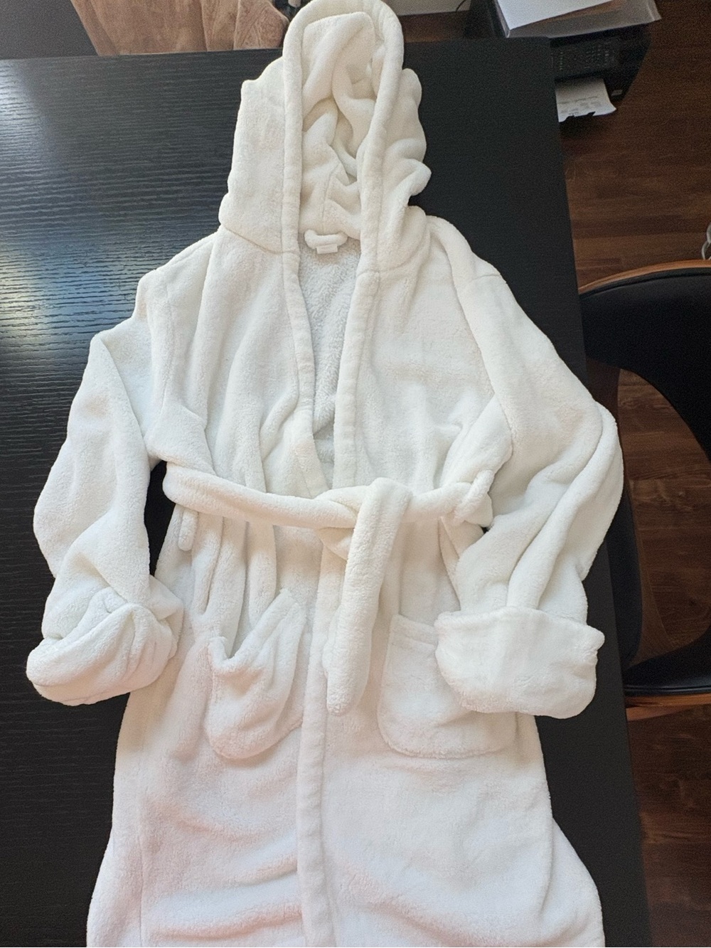 GAP Plush Hooded Bathrobe in White